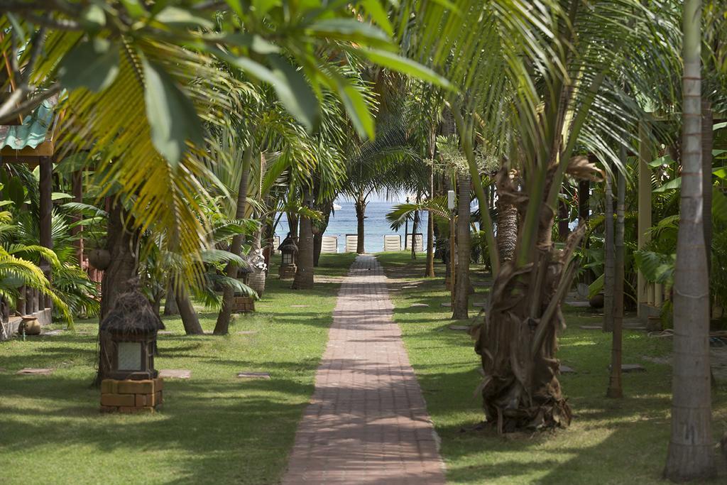 Mali Resort Pattaya Beach Koh Lipe Exterior foto